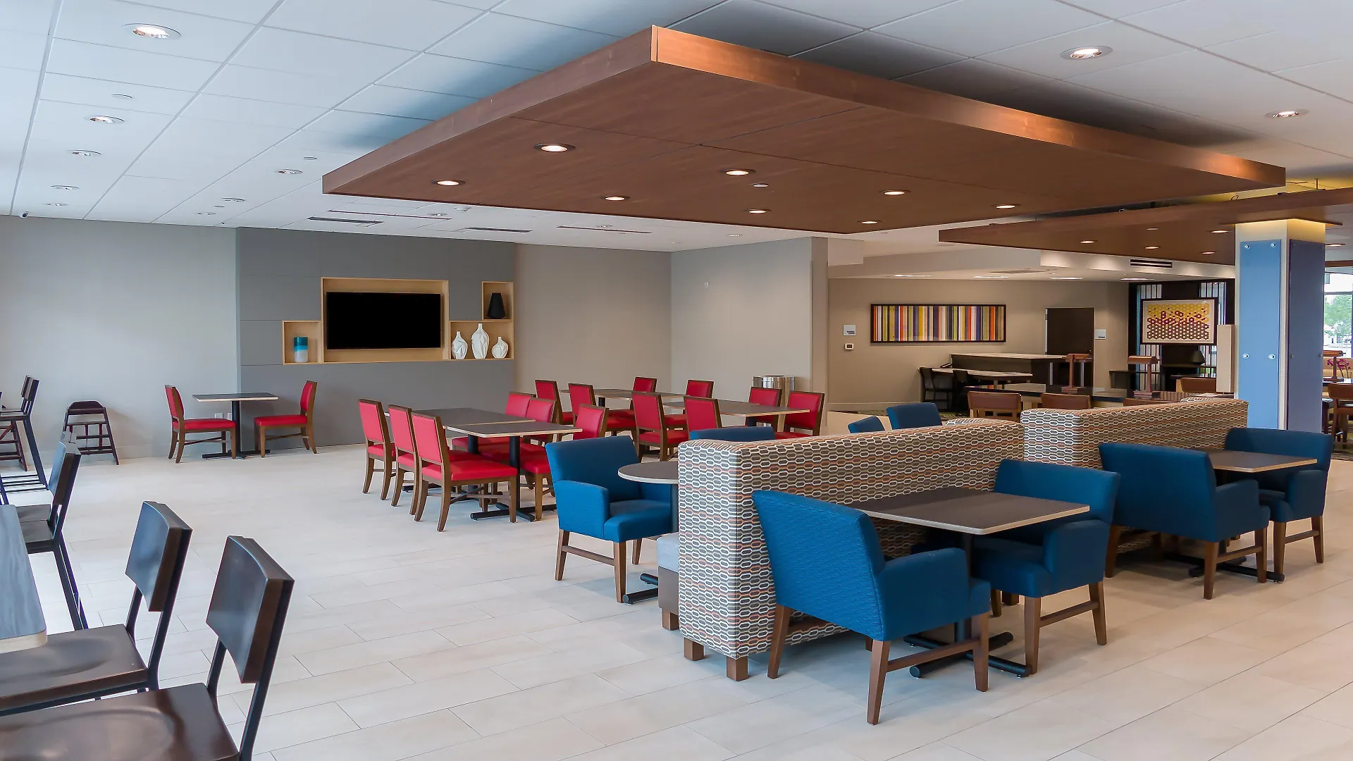Holiday Inn Express & Suites - Tampa East - Ybor City By Ihg 3*,  USA