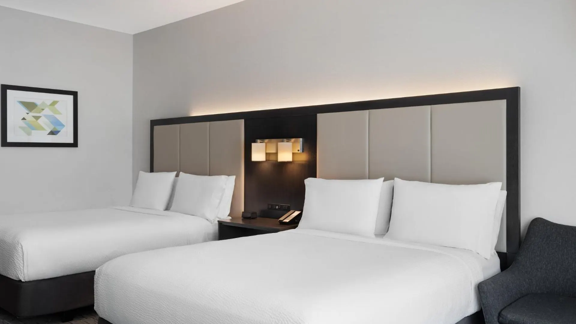 Holiday Inn Express & Suites - Tampa East - Ybor City By Ihg Hotel